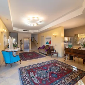 Minuetto Hotel Adria