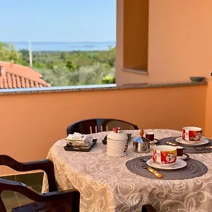Nonna Cecilia Gasthof Puegnago sul Garda