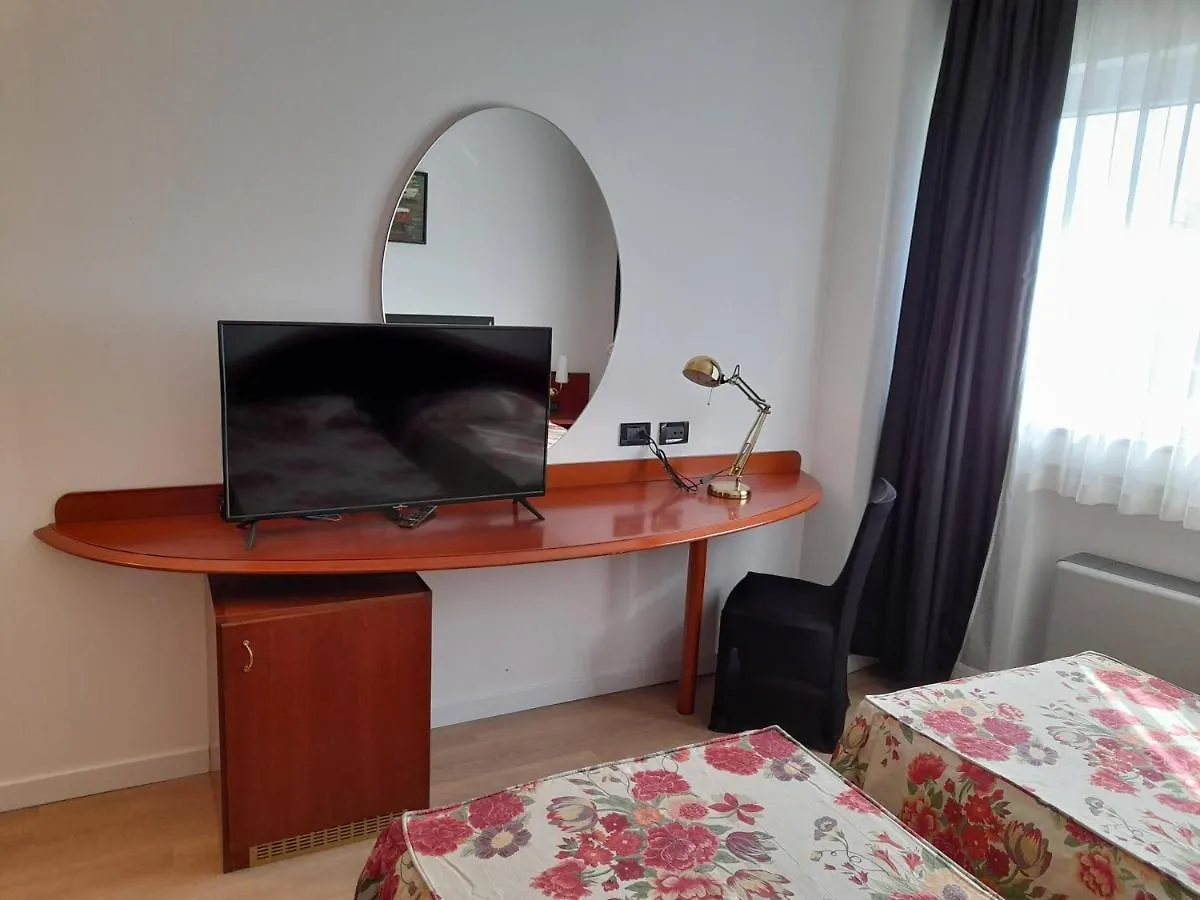 Hotel Donizetti Lallio Italia